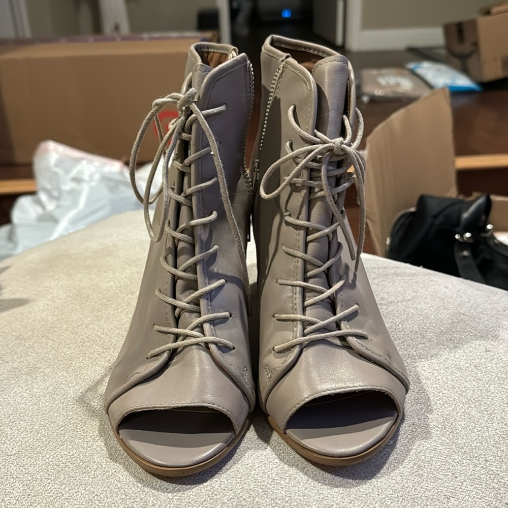 Steve Madden Lace Up Heels